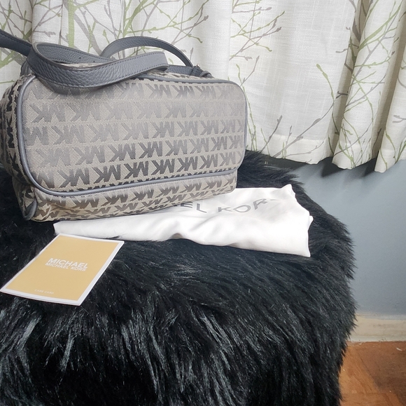 Michael kors abbey medium backpack - Picture 5 of 10
